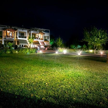 Elia Apartments - Nea Triglia Beach Nea Plagia Esterno foto