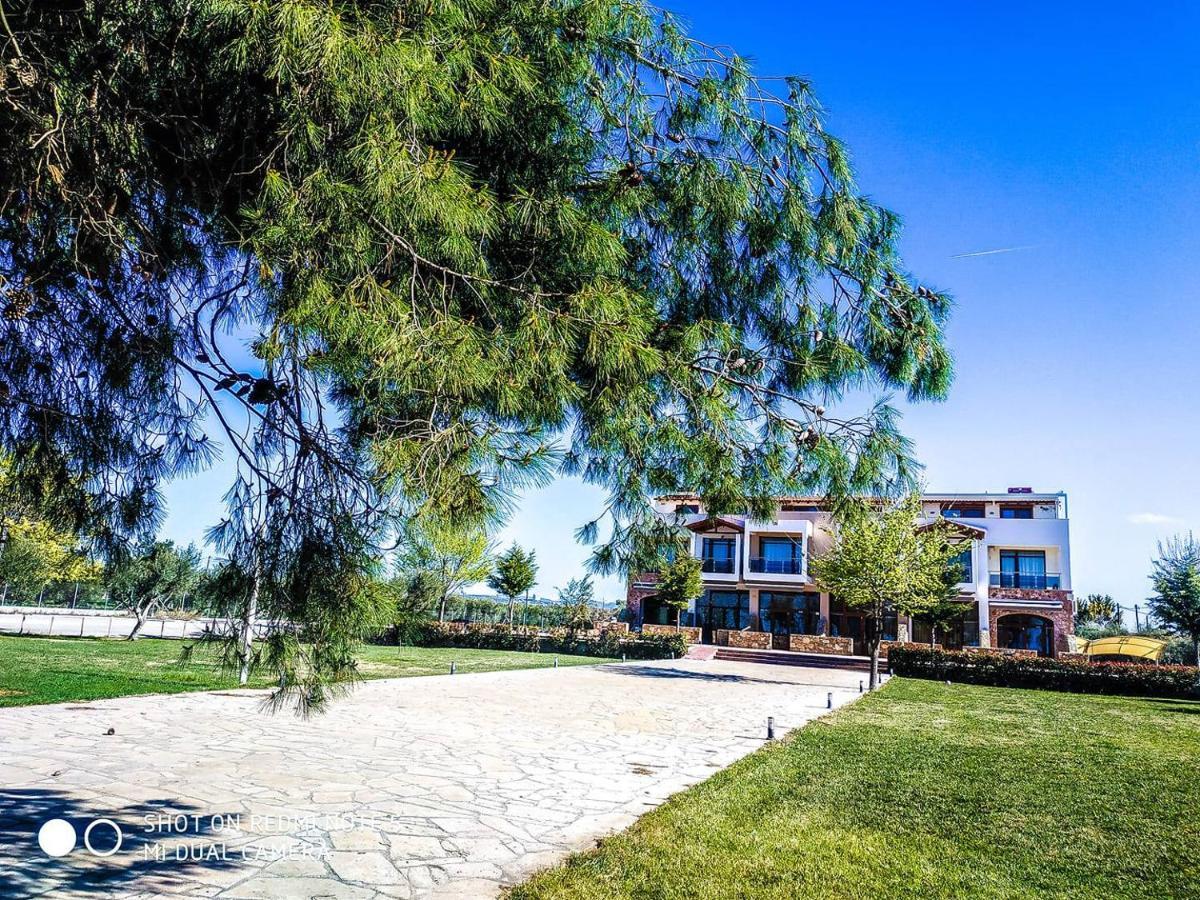 Elia Apartments - Nea Triglia Beach Nea Plagia Esterno foto