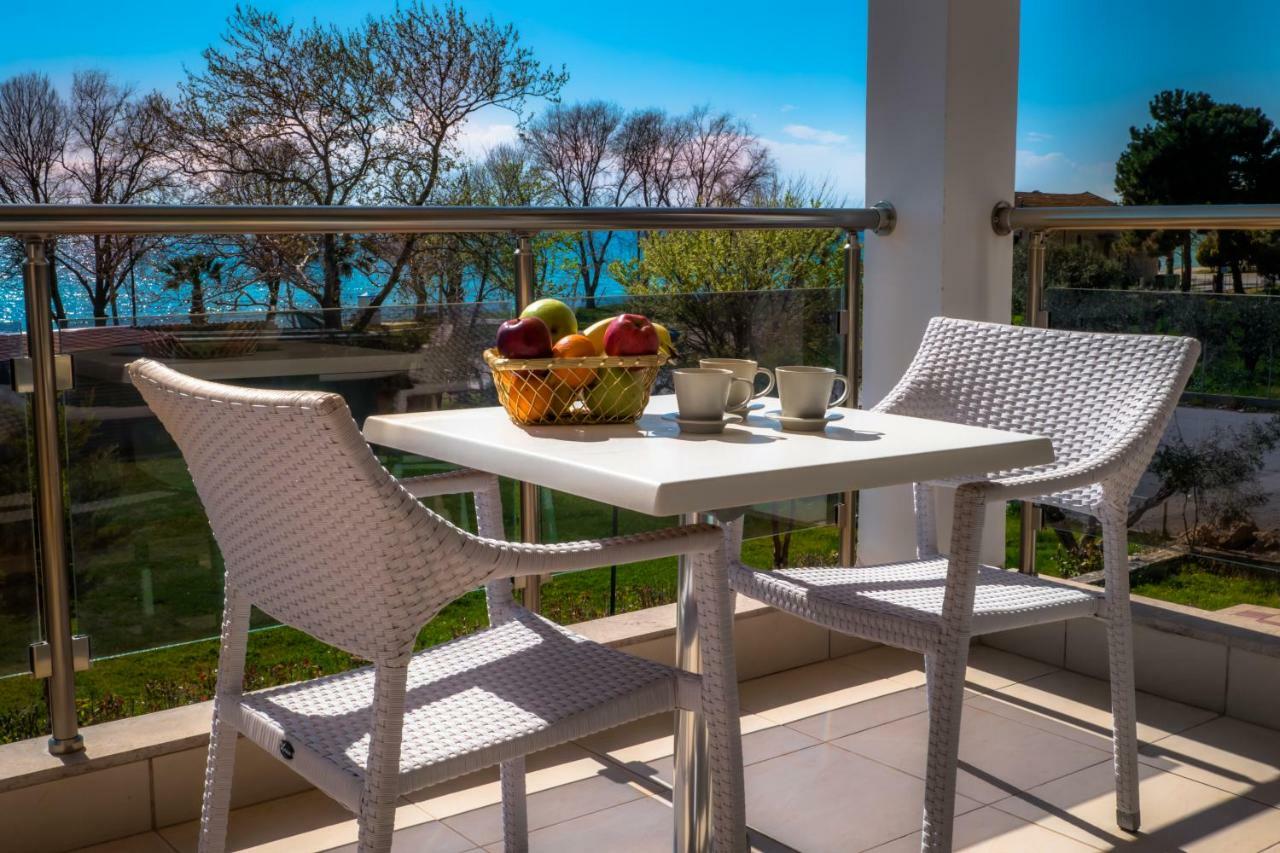 Elia Apartments - Nea Triglia Beach Nea Plagia Esterno foto