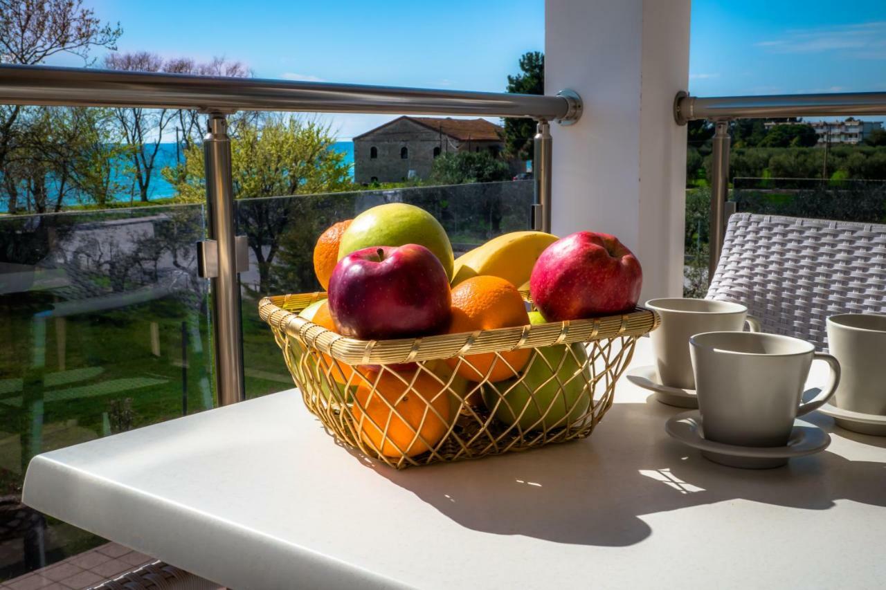 Elia Apartments - Nea Triglia Beach Nea Plagia Esterno foto